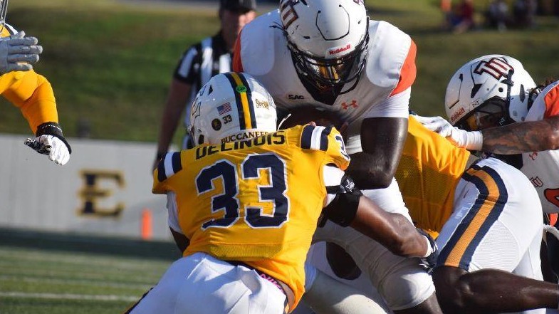 Splendide saison en FCS: Dre Délinois, le pilier de la défense des&nbsp;Buccaneers